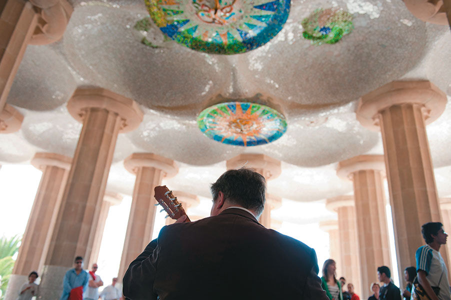 Parc Guell Explorica Educational Tour Barcelona Spain